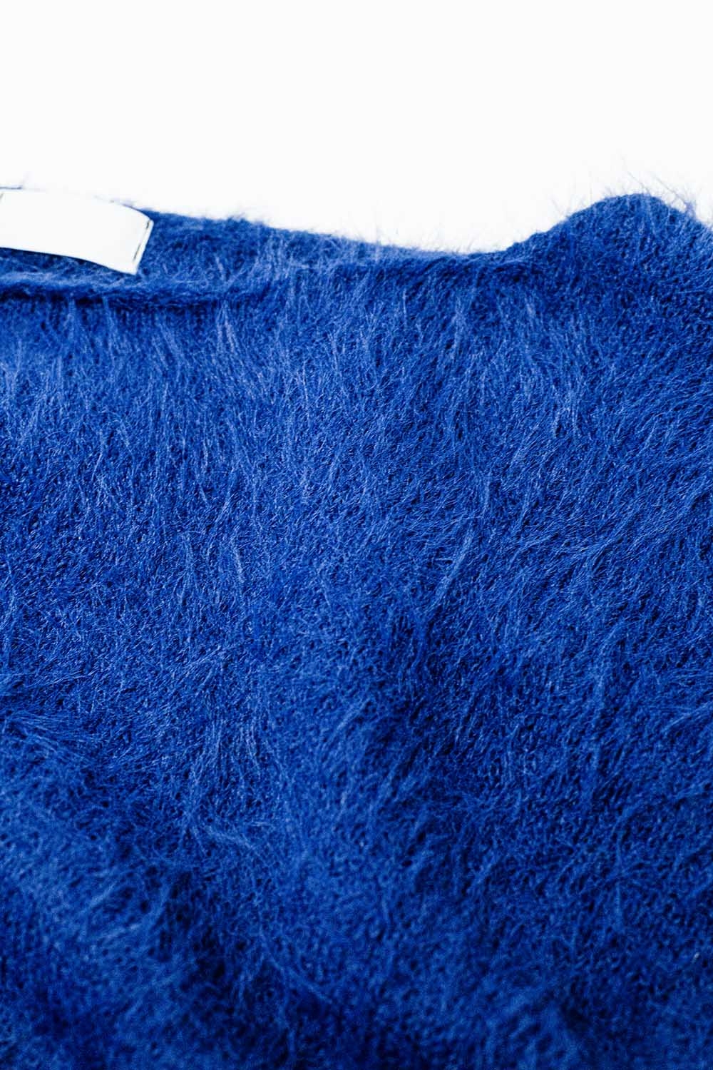 jersey esponjoso cropped en azul marino entallado en la cintura