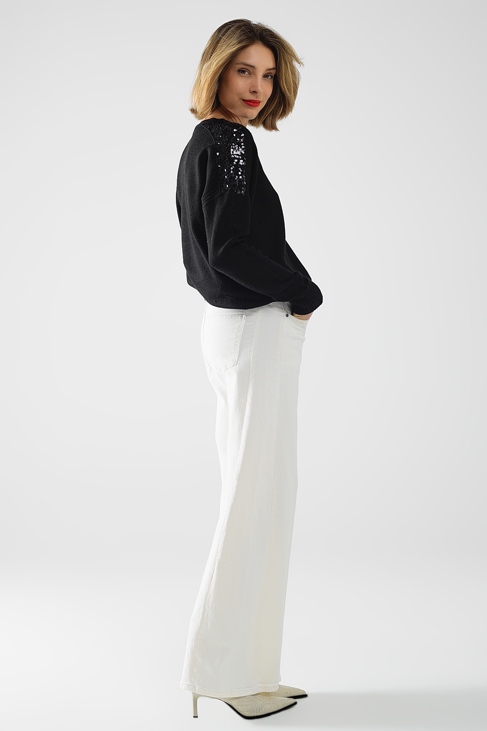 Pantalón extra ancho en color crema Pantalón extra ancho en color crema