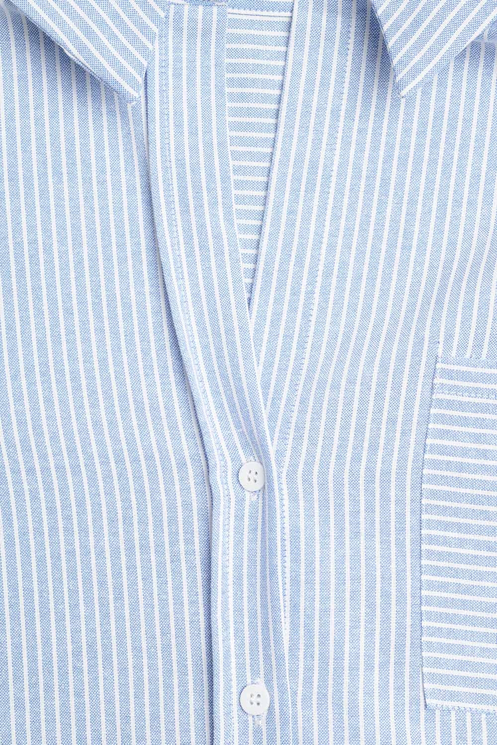 Camisa Azul con Rayas Blancas y Botones