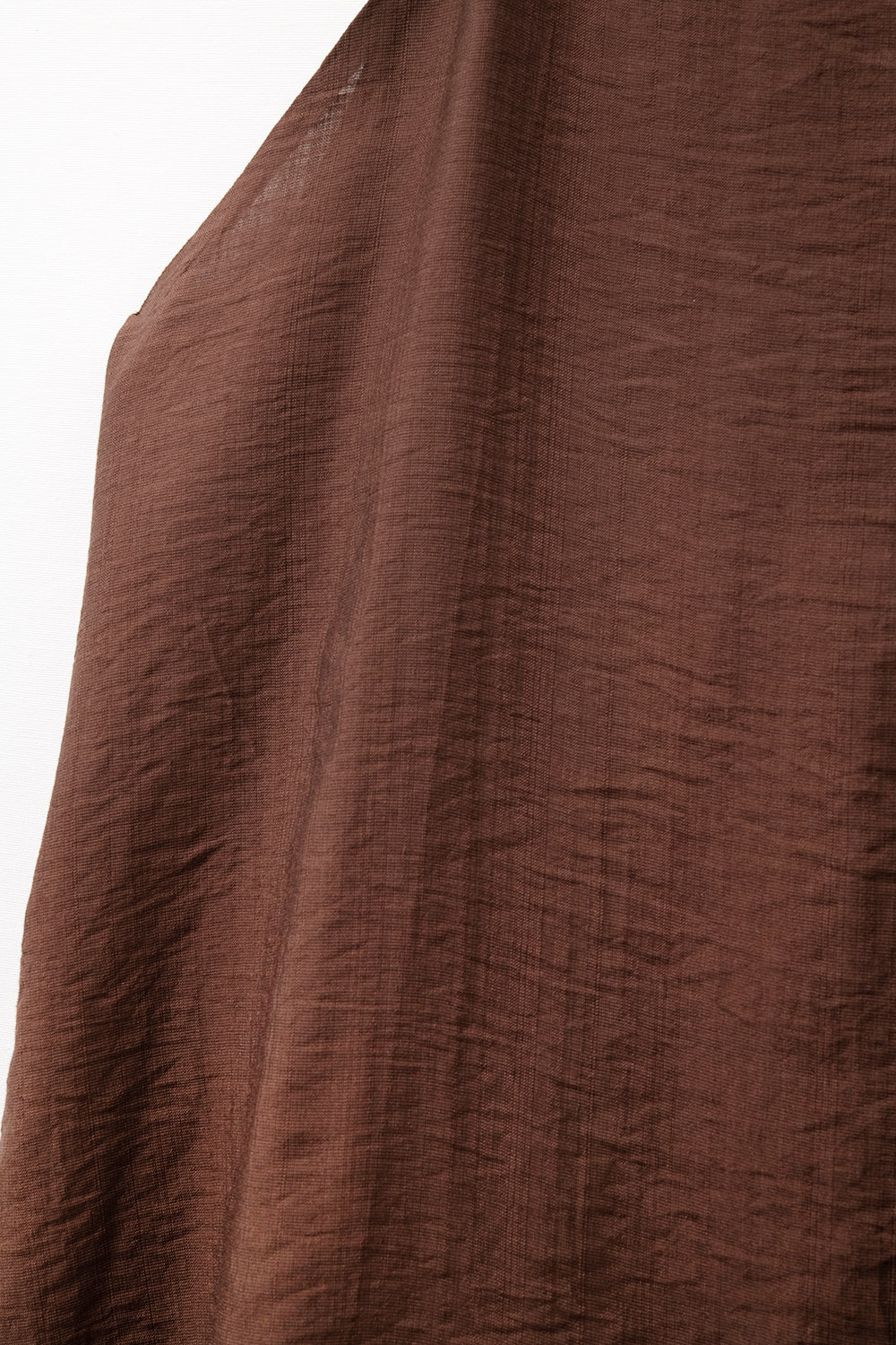 Camiseta básica de verano con cuello halter en marrón chocolate Camiseta básica de verano con cuello halter en marrón chocolate