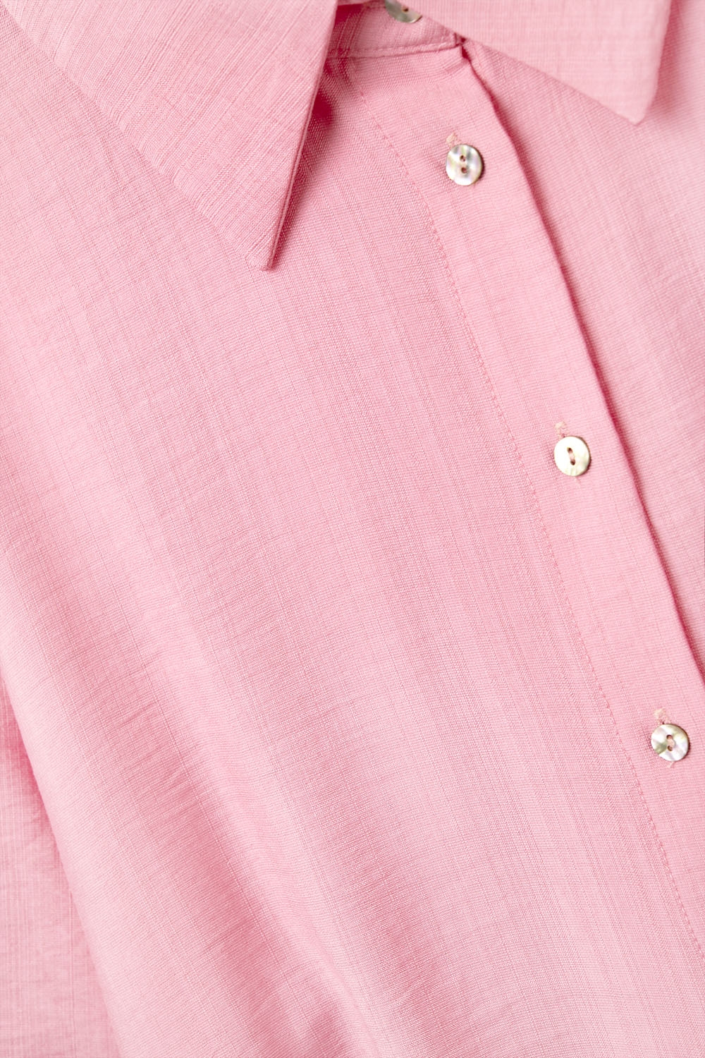Blusa de manga corta en rosa claro Blusa de manga corta en rosa claro