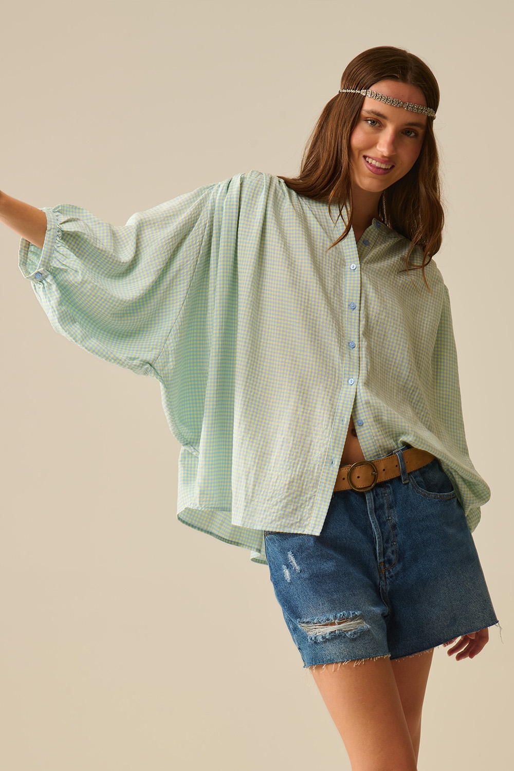 blusa holgada de cuadros de vichy azul claro