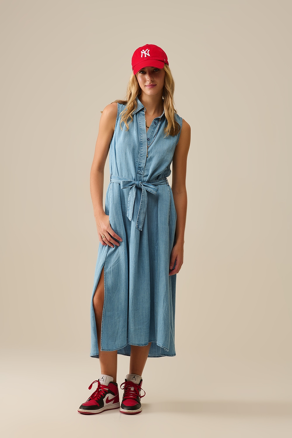 Vestido camisero sin mangas en tejido tencel Azul Vestido camisero sin mangas en tejido tencel Azul