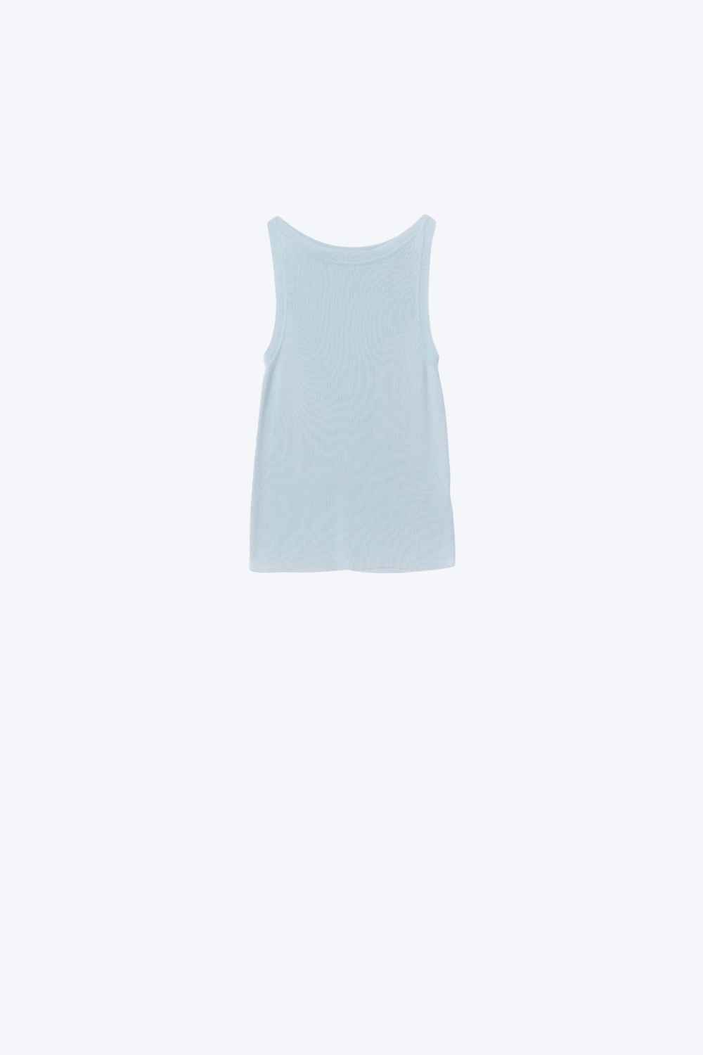 Top de canalé con cuello barco en azul bebé Top de canalé con cuello barco en azul bebé