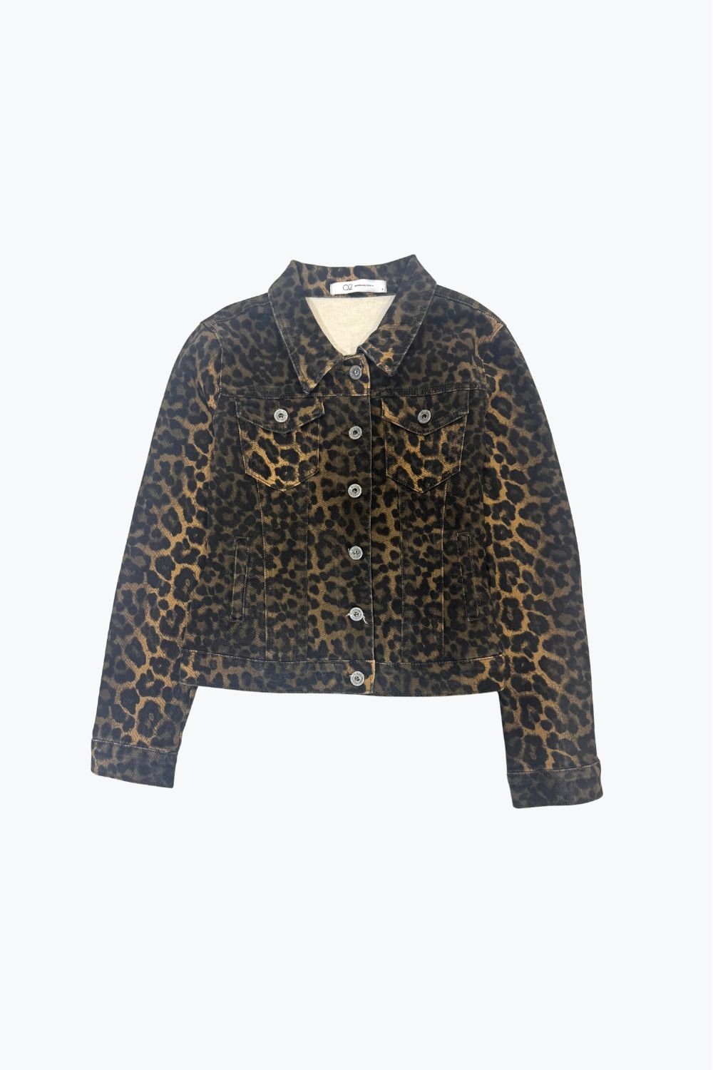 Chaqueta vaquera con estampado de leopardo en tejido vaquero
