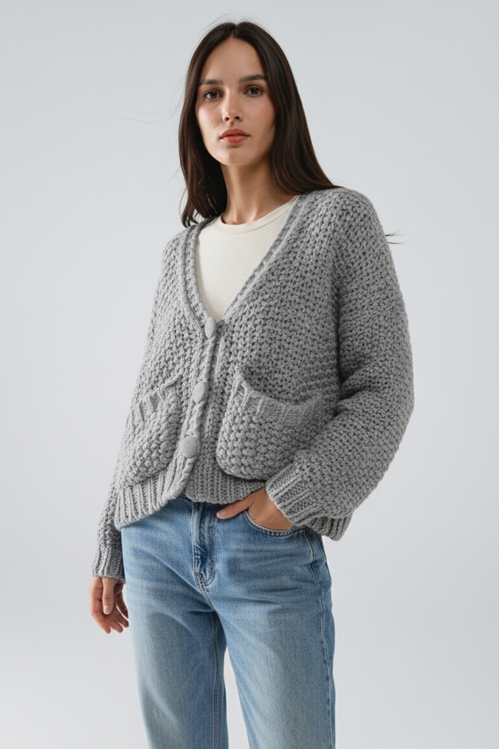 Chaqueta oversize de punto grueso gris con bolsillos Chaqueta oversize de punto grueso gris con bolsillos