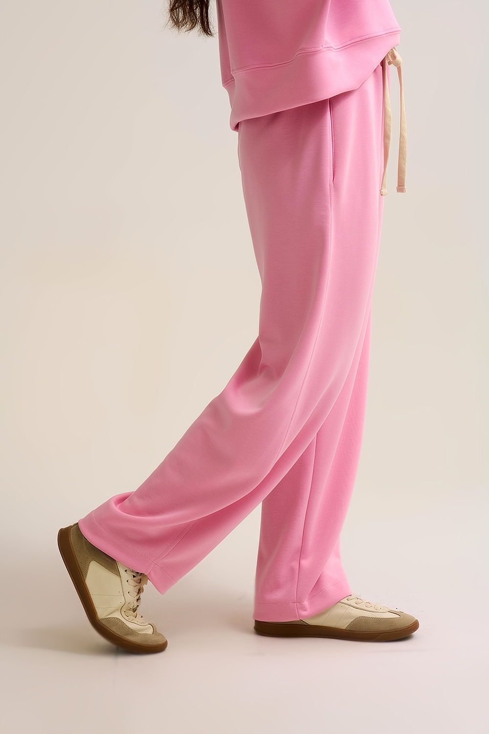 Pantal&oacute;n jogger de punto supersuave en rosa con cord&oacute;n en la cintura