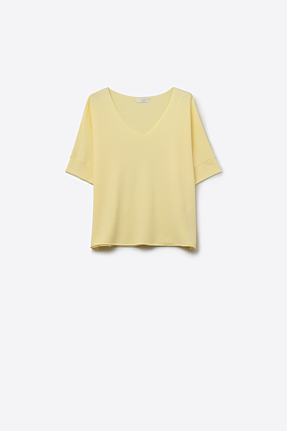 suéter de manga corta con cuello en V de ajuste relajado color amarillo mantequilla suéter de manga corta con cuello en V de ajuste relajado color amarillo mantequilla