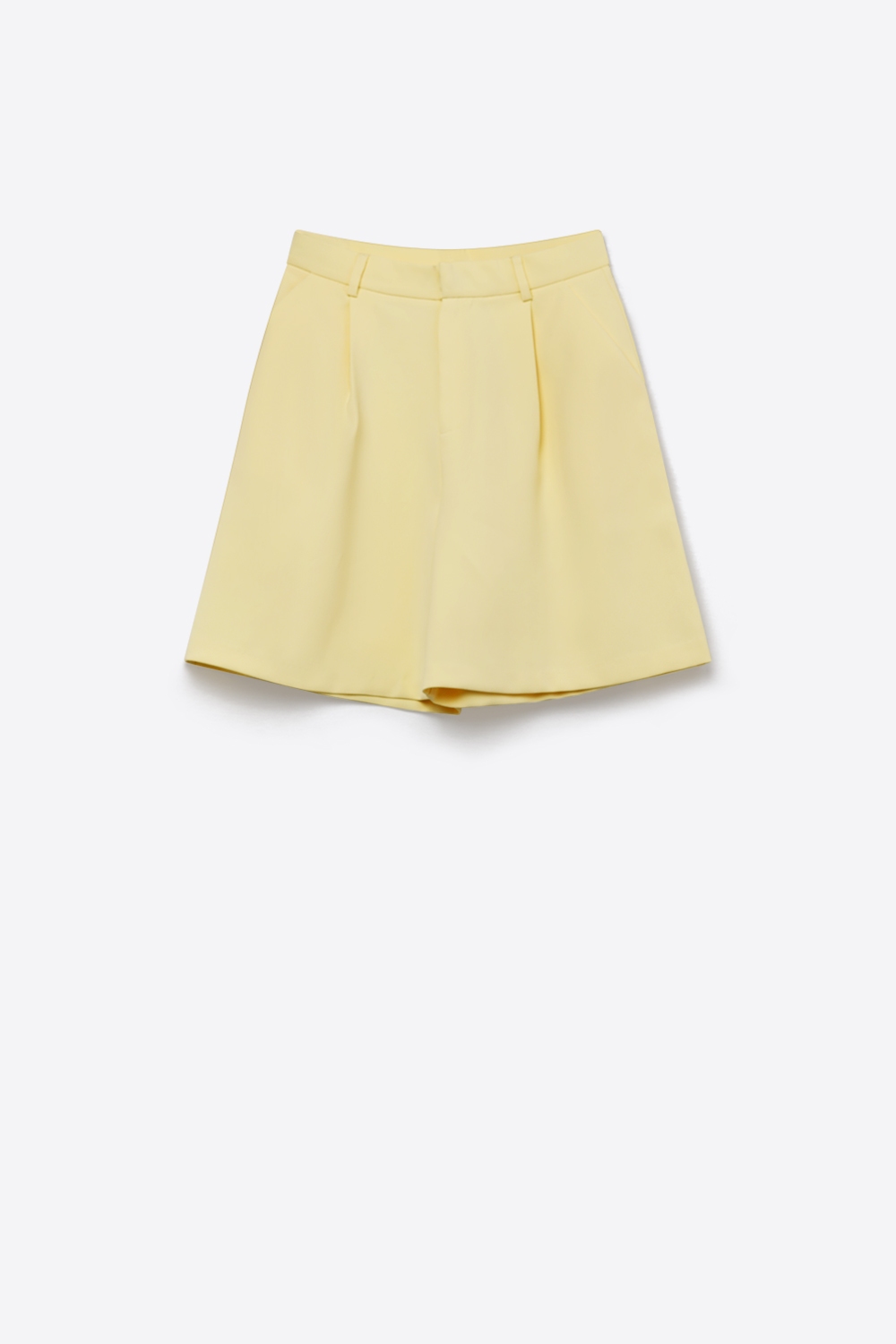 Shorts amarillos de l&iacute;nea A con pliegues y trabillas para cintur&oacute;n