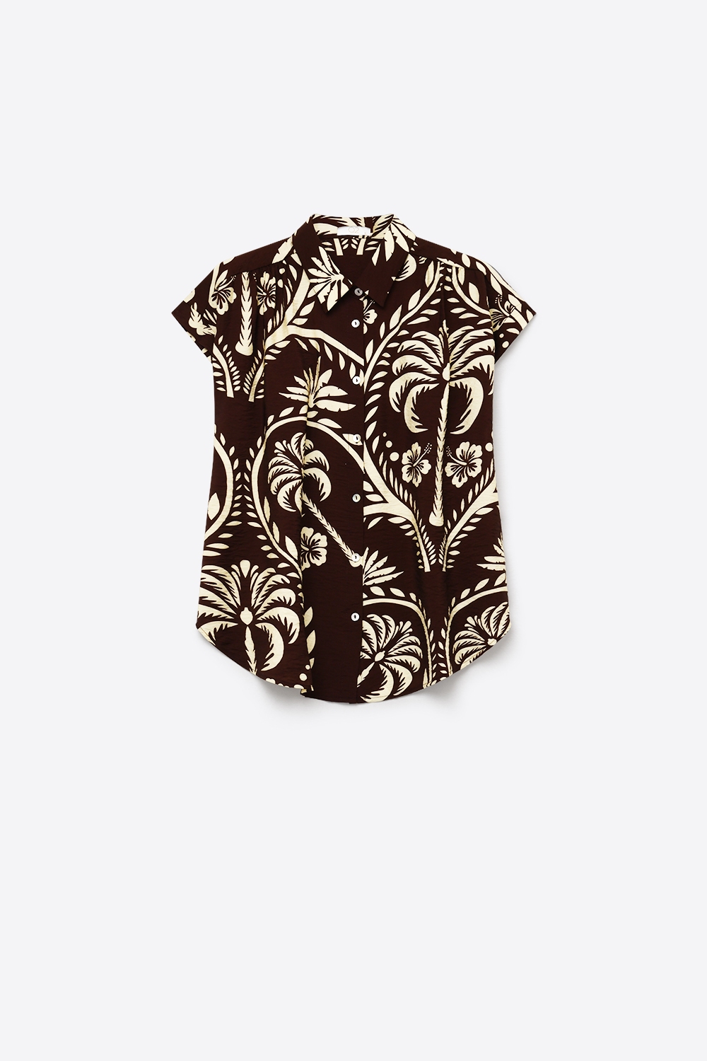 Camisa de manga corta con botones y estampado tropical marrón Camisa de manga corta con botones y estampado tropical marrón