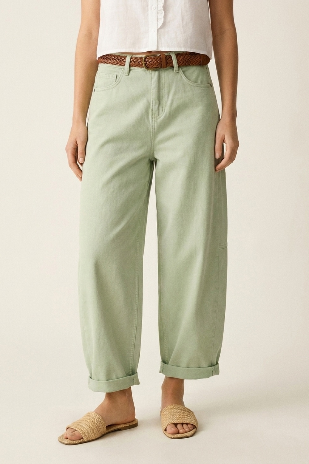 Pantalones Casuales de Algodón Verde Claro de Pierna Ancha en Estilo Barril Pantalones Casuales de Algodón Verde Claro de Pierna Ancha en Estilo Barril