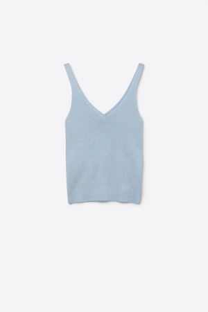 Top sin mangas de punto fino azul claro con detalle de purpurina y cuello en V