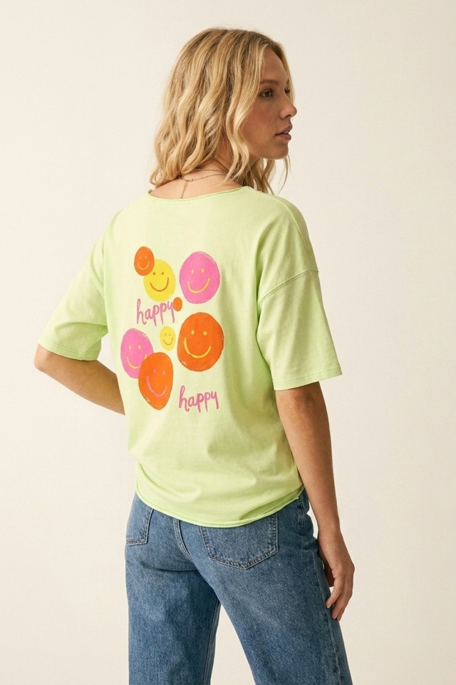 Camiseta gr&aacute;fica holgada verde claro con sonrisa