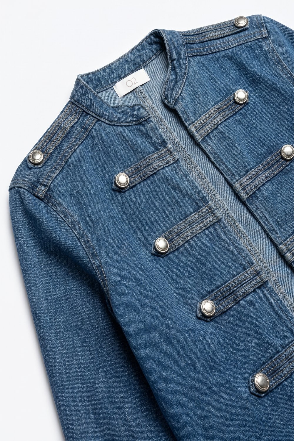 Chaqueta Militar Azul Denim R&iacute;gida Sin Estiramiento con Botones y Corte Recortado