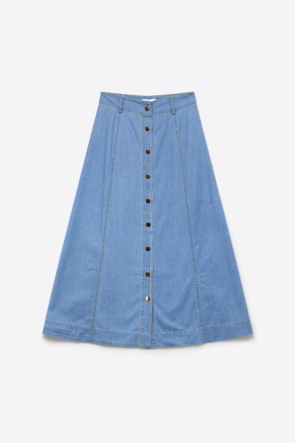 Falda midi en denim azul claro con costura de contraste y botones en el frente en l&iacute;nea A