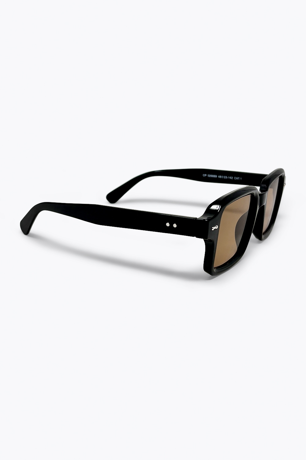Gafas de sol cuadradas con montura gruesa negro y lentes marrones Gafas de sol cuadradas con montura gruesa negro y lentes marrones
