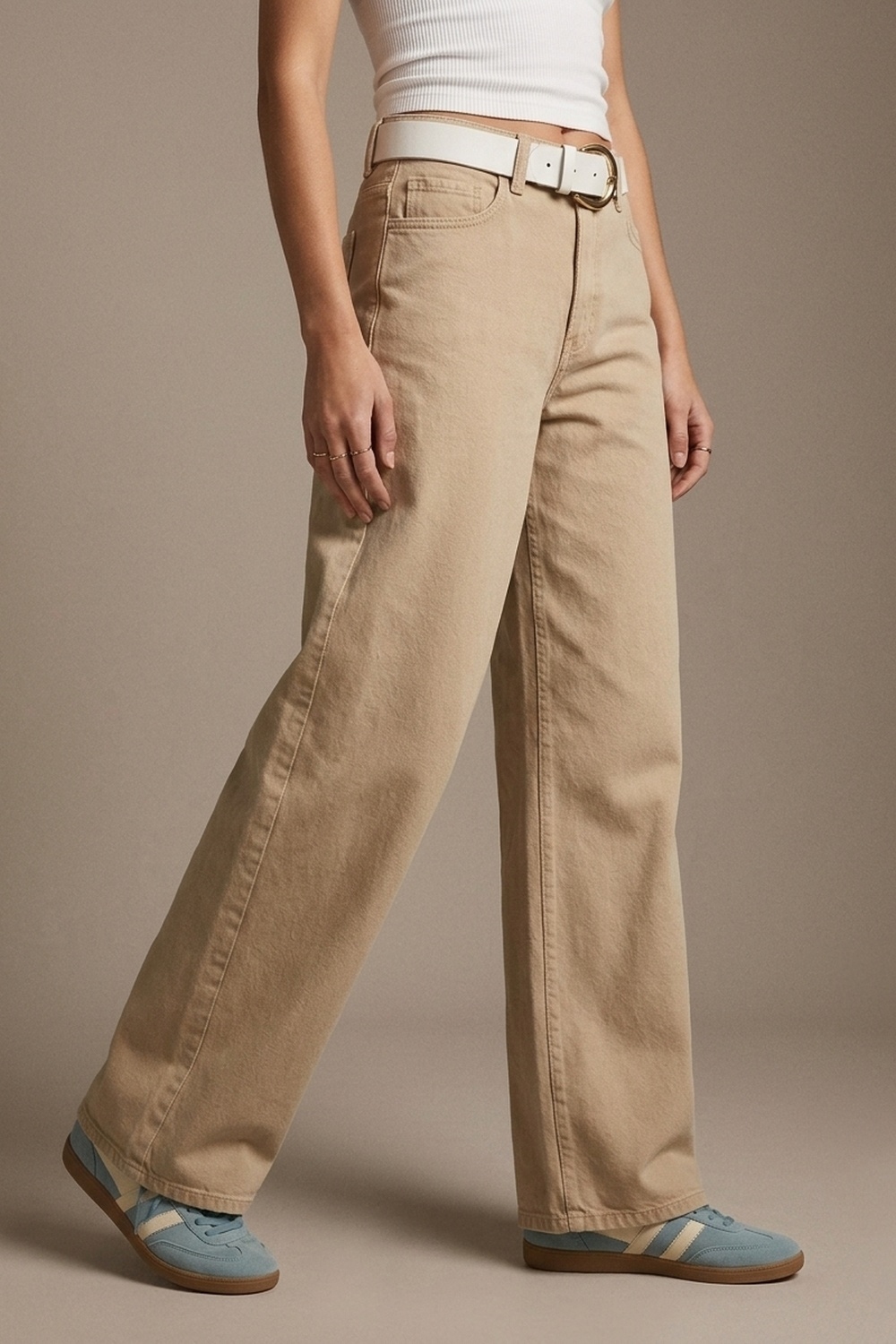 Pantalón extra ancho en beige lavado Pantalón extra ancho en beige lavado