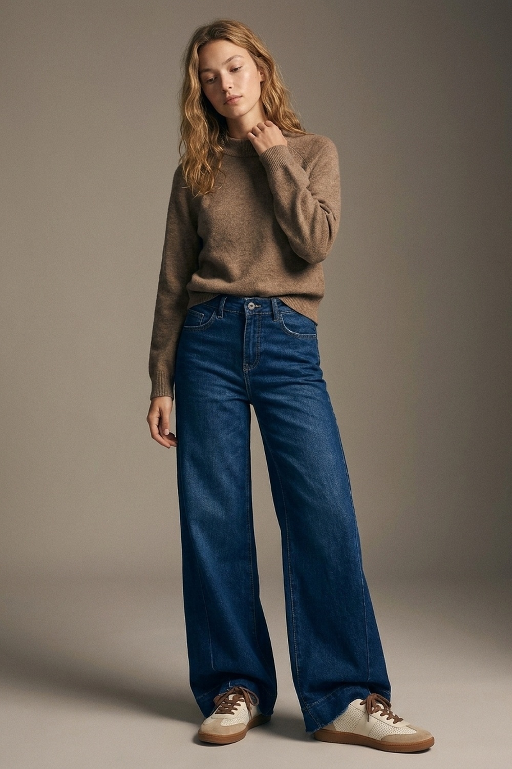 Pantalones vaqueros azul oscuro con pierna extra ancha