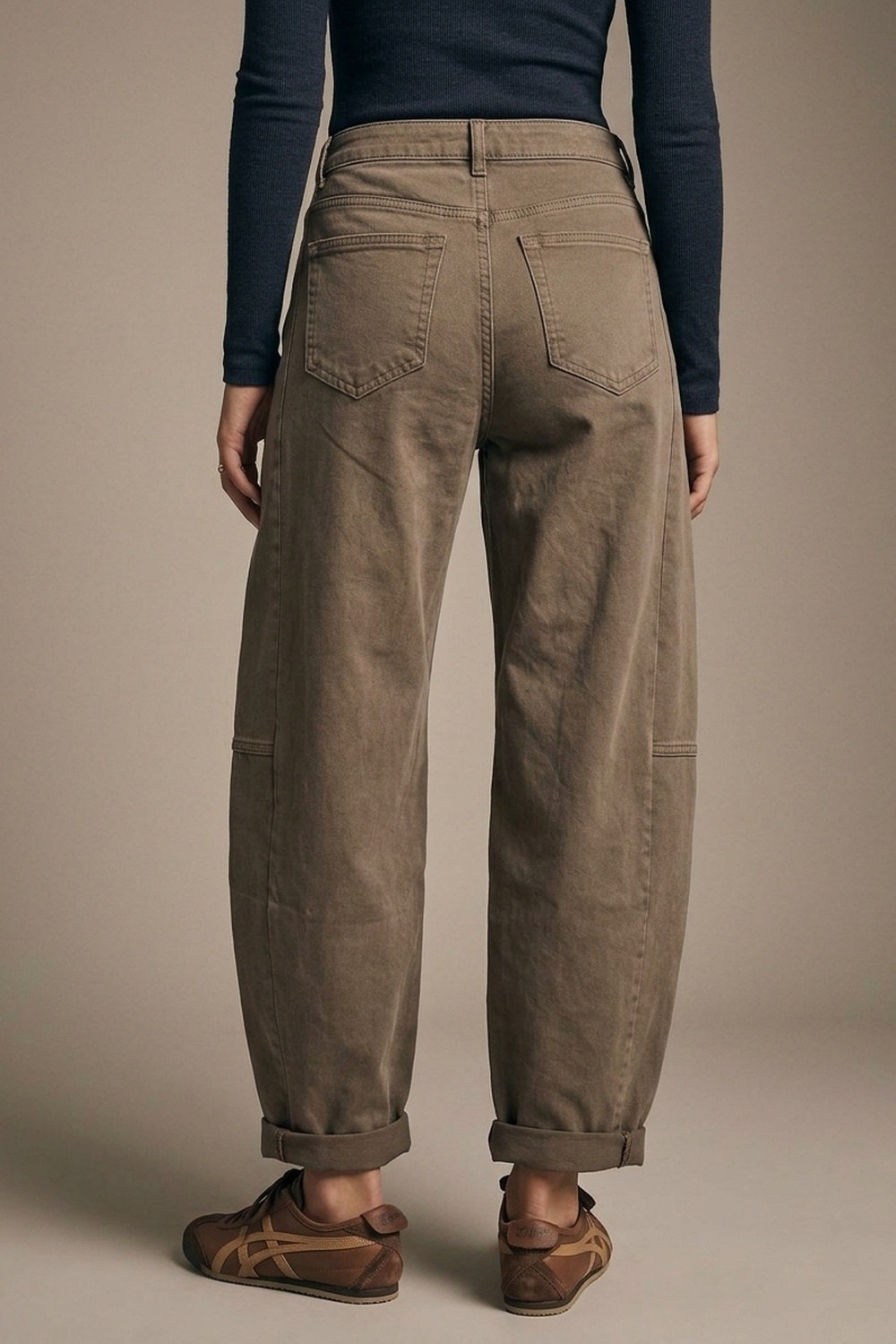 Pantalones de pierna ancha estilo barril Fango con costura lateral