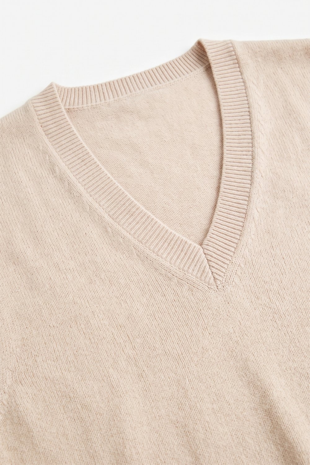Beige Chaleco sin Mangas de Punto Fino en V con Ribete Acanalado y Adornado con Lentejuelas
