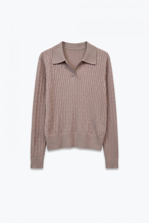 Suéter de Punto con Cuello Polo de Mezcla de Lana Merino Rosa con Textura de Cable y Ribete Acanalado