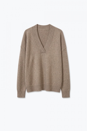 Jersey de Punto Ancho con Escote en V en Color Camel
