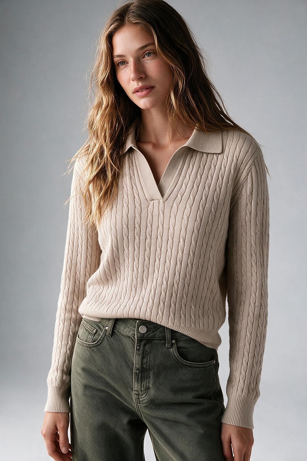 Su&eacute;ter de Punto con Cuello Polo de Mezcla de Lana Merino Rosa con Textura de Cable y Ribete Acanalado