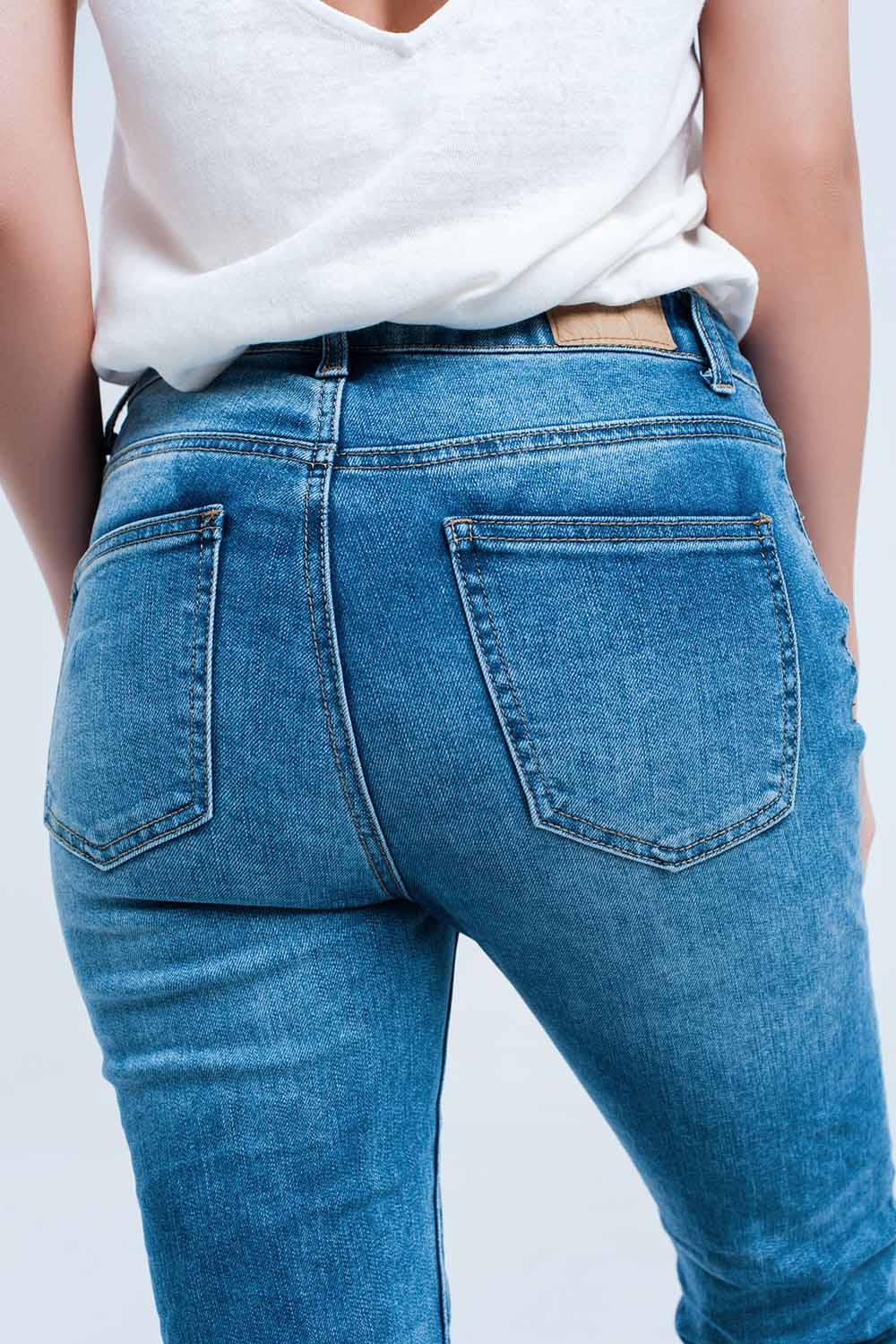 Jeans rectos tobillero con detalle de cristales Jeans rectos tobillero con detalle de cristales