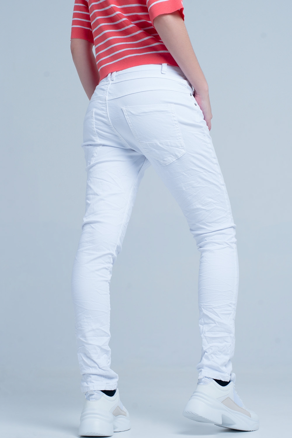 Vaqueros blancos Boyfriend de corte sllim Vaqueros blancos Boyfriend de corte sllim
