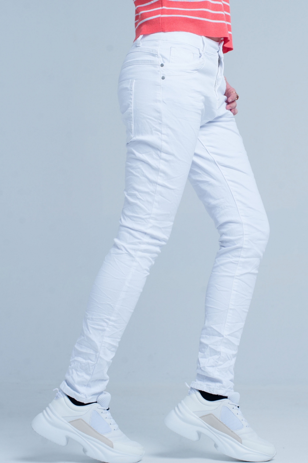 Vaqueros blancos Boyfriend de corte sllim Vaqueros blancos Boyfriend de corte sllim