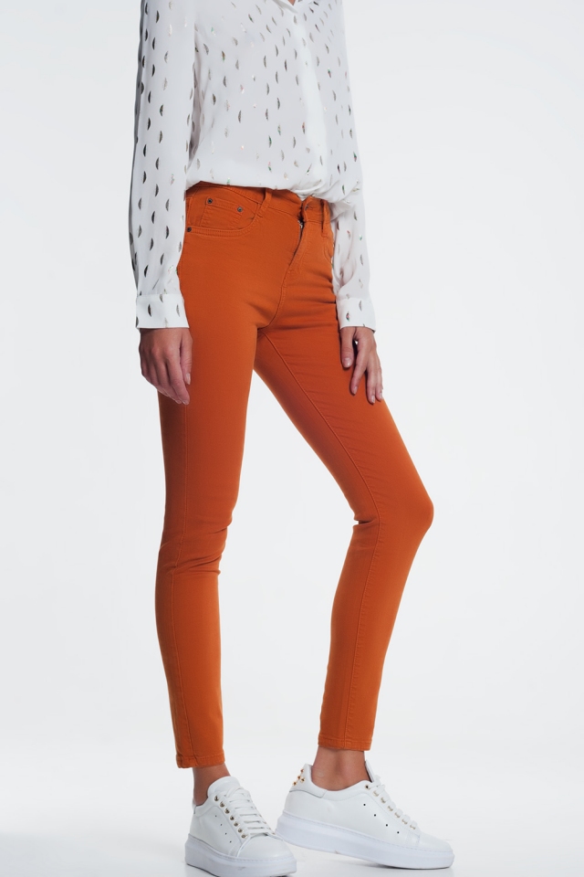 Skinny jeans in oranje