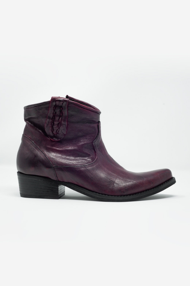 Western sock boots in maroon with detail on the side