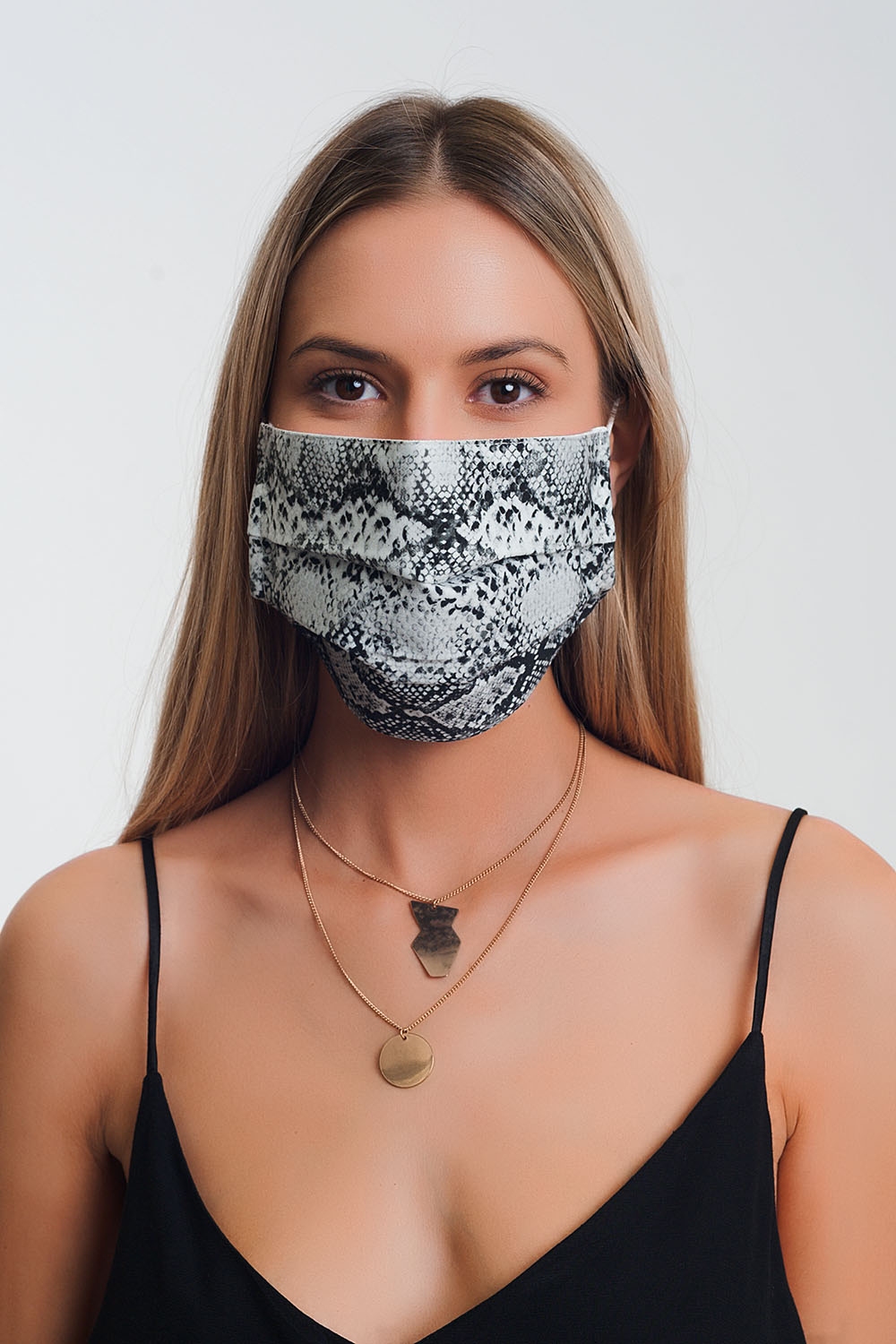 Paquete de 5 unidades Mascarilla gris estampado de serpiente