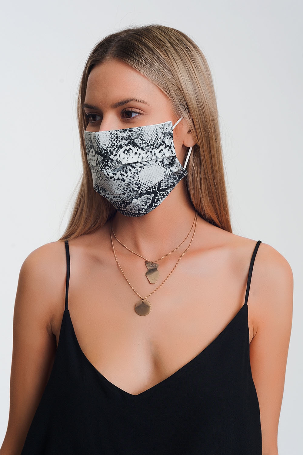 Paquete de 5 unidades Mascarilla gris estampado de serpiente