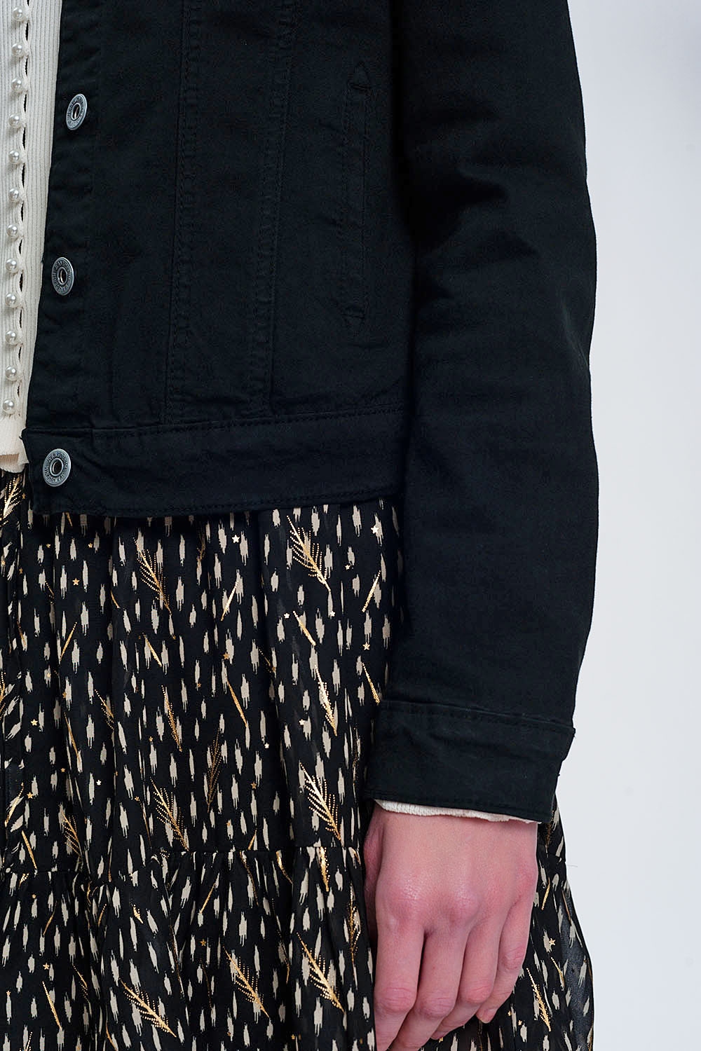 Chaqueta vaquera negra de corte slim