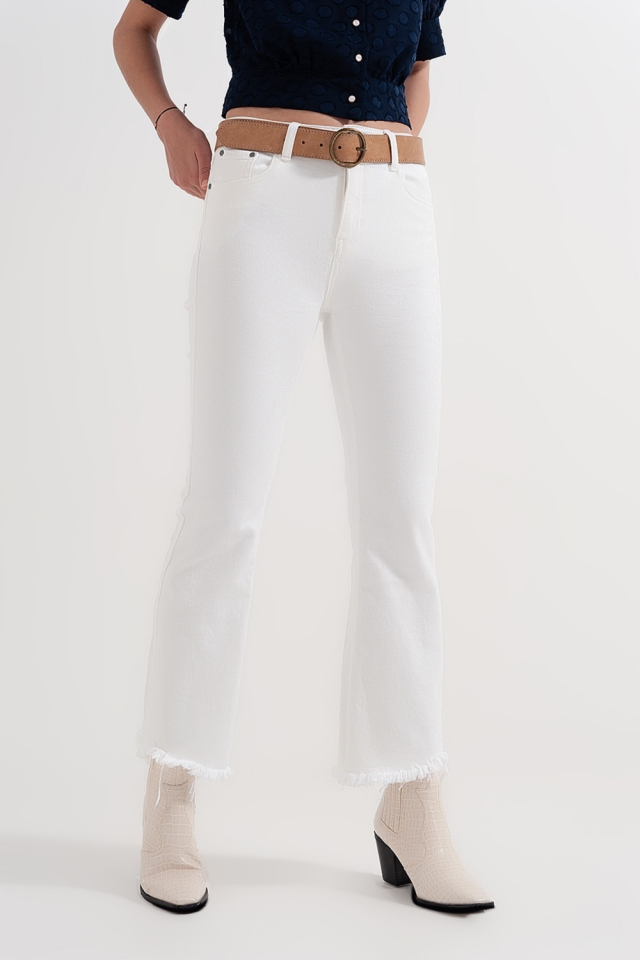 Straight Hose in Weiß mit breiten Knöcheln