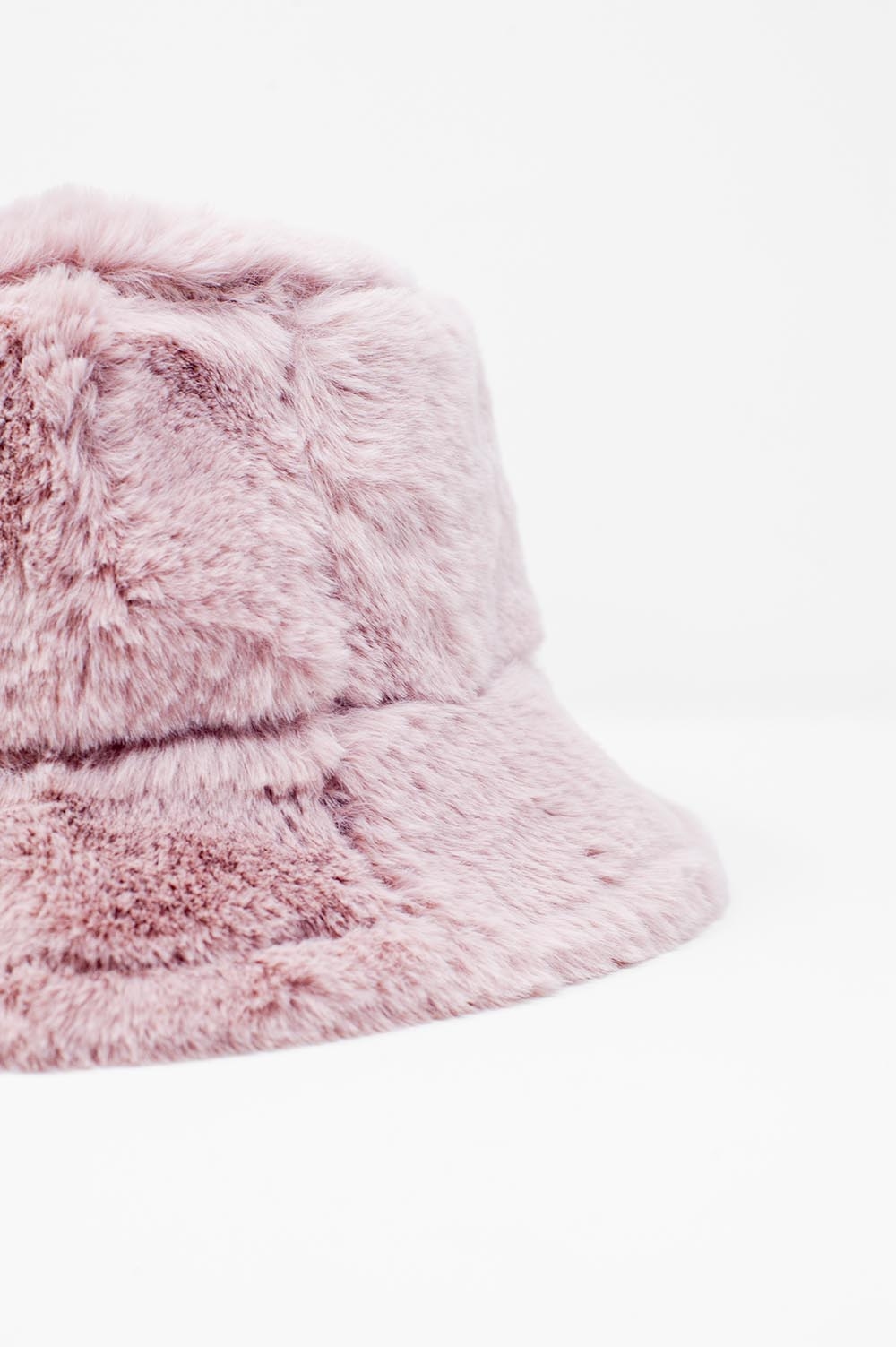 Reversible bucket hat in pink with teddy turn up