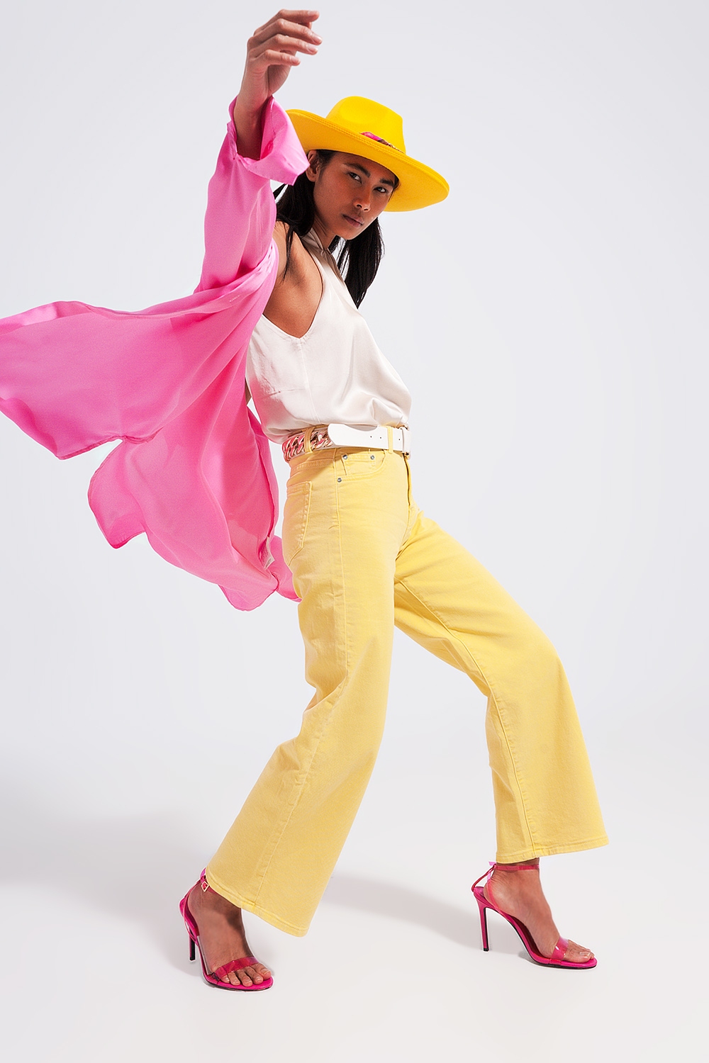 Vaquero amarillo sol de pernera ancha Vaquero amarillo sol de pernera ancha