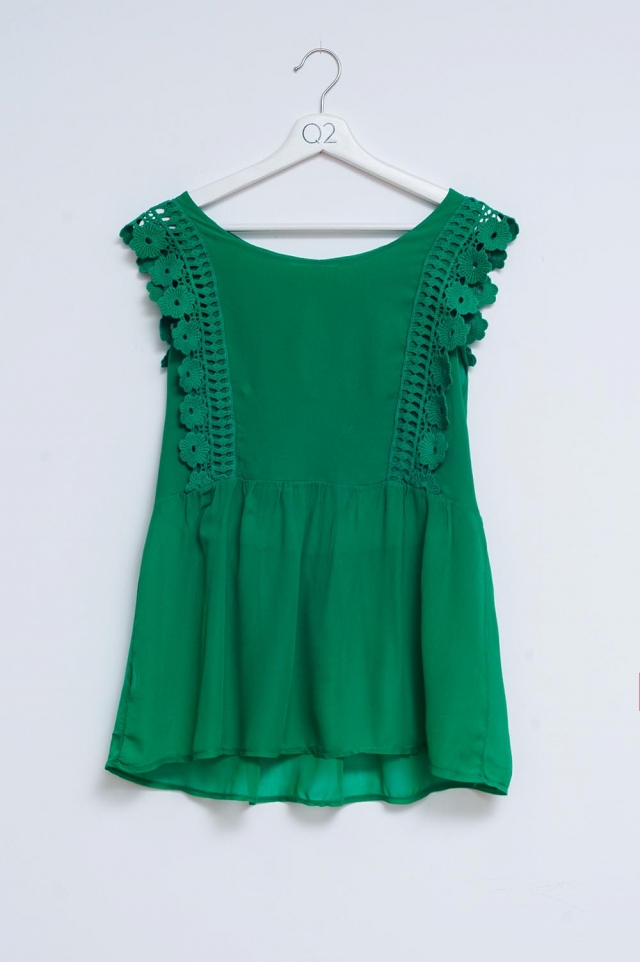 Broderie frill detail top in green