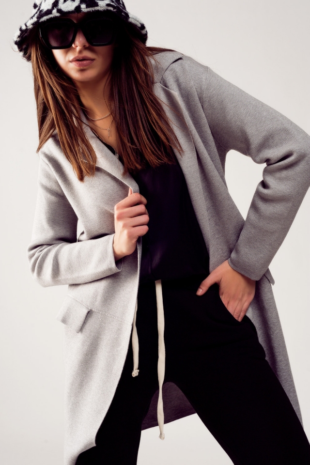 Lang vest met oversized kraag in grijs