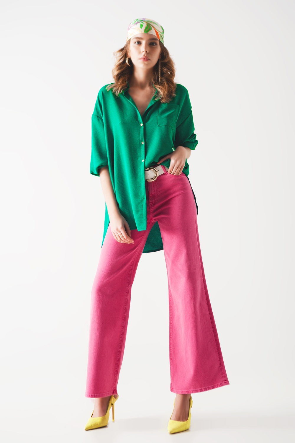 Camisa verde extragrande con detalle de bolsillo Camisa verde extragrande con detalle de bolsillo