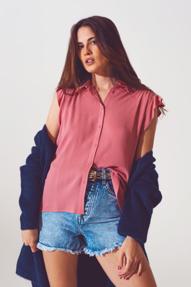 Blouse with frill sleeve in pink
