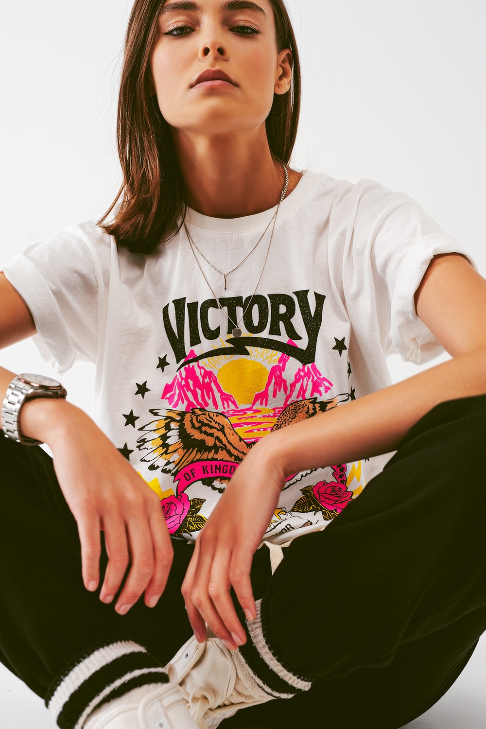 Camiseta con texto Victory en blanco Camiseta con texto Victory en blanco