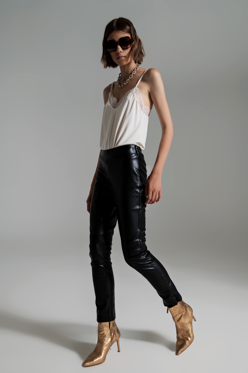 pantalones pitillo negros efecto piel pantalones pitillo negros efecto piel