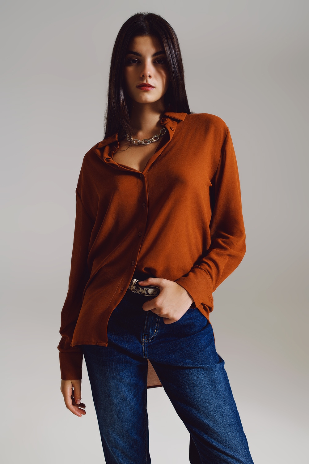 Blusa de gasa en color camel Blusa de gasa en color camel