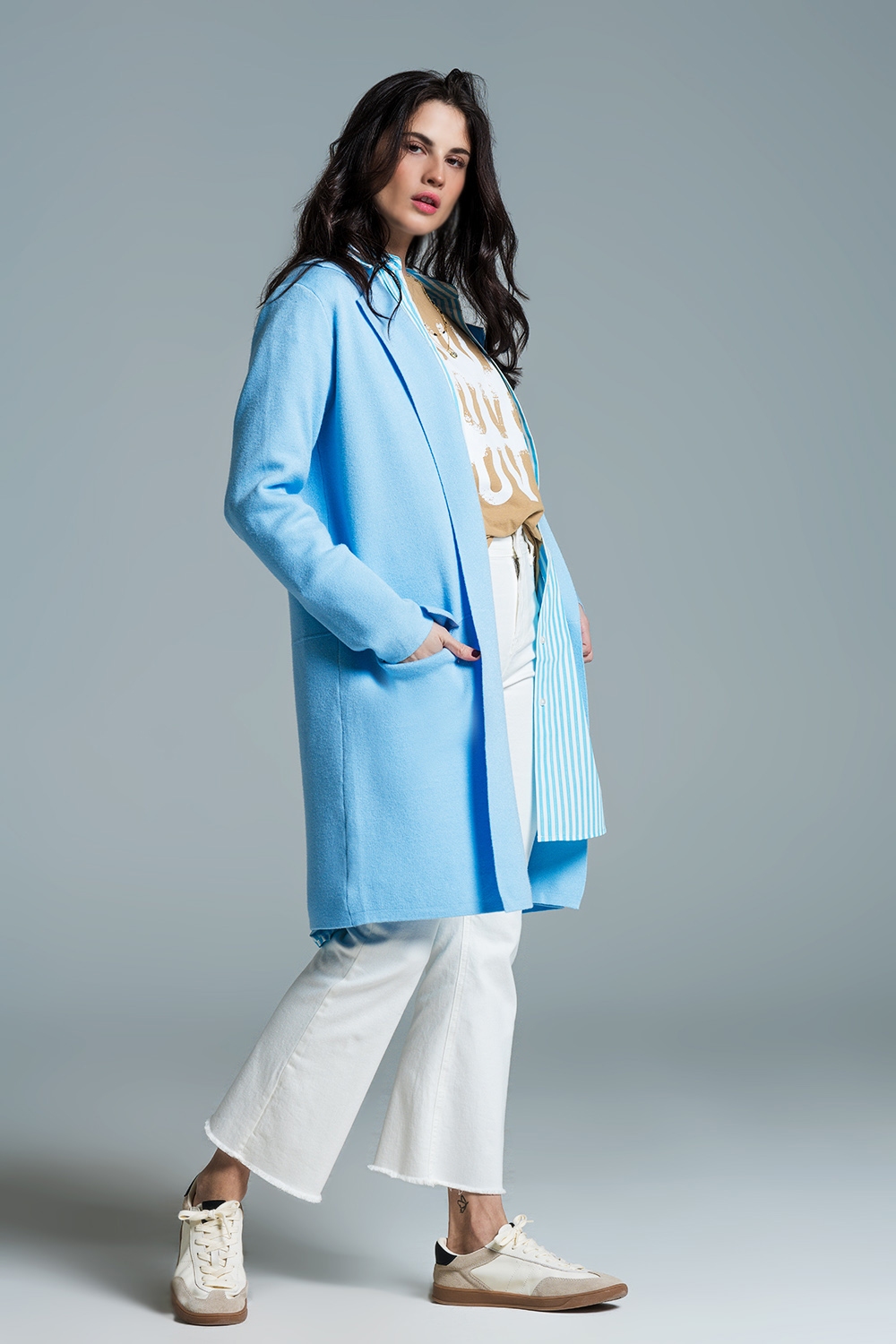 C&aacute;rdigan maxi de cuello oversize en azul beb&eacute;