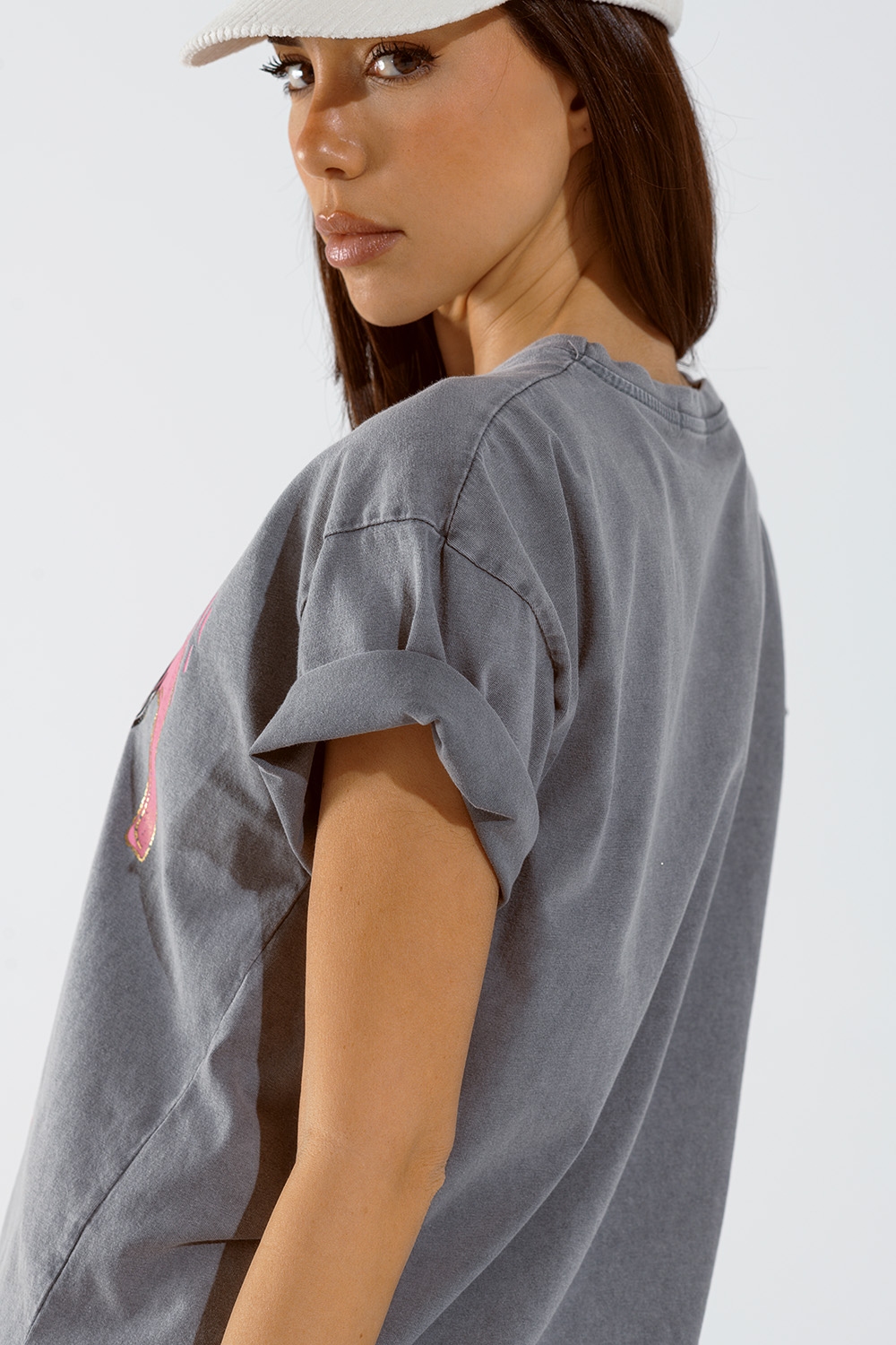 Camiseta Arizona con estampado digital de &aacute;guilas en gris