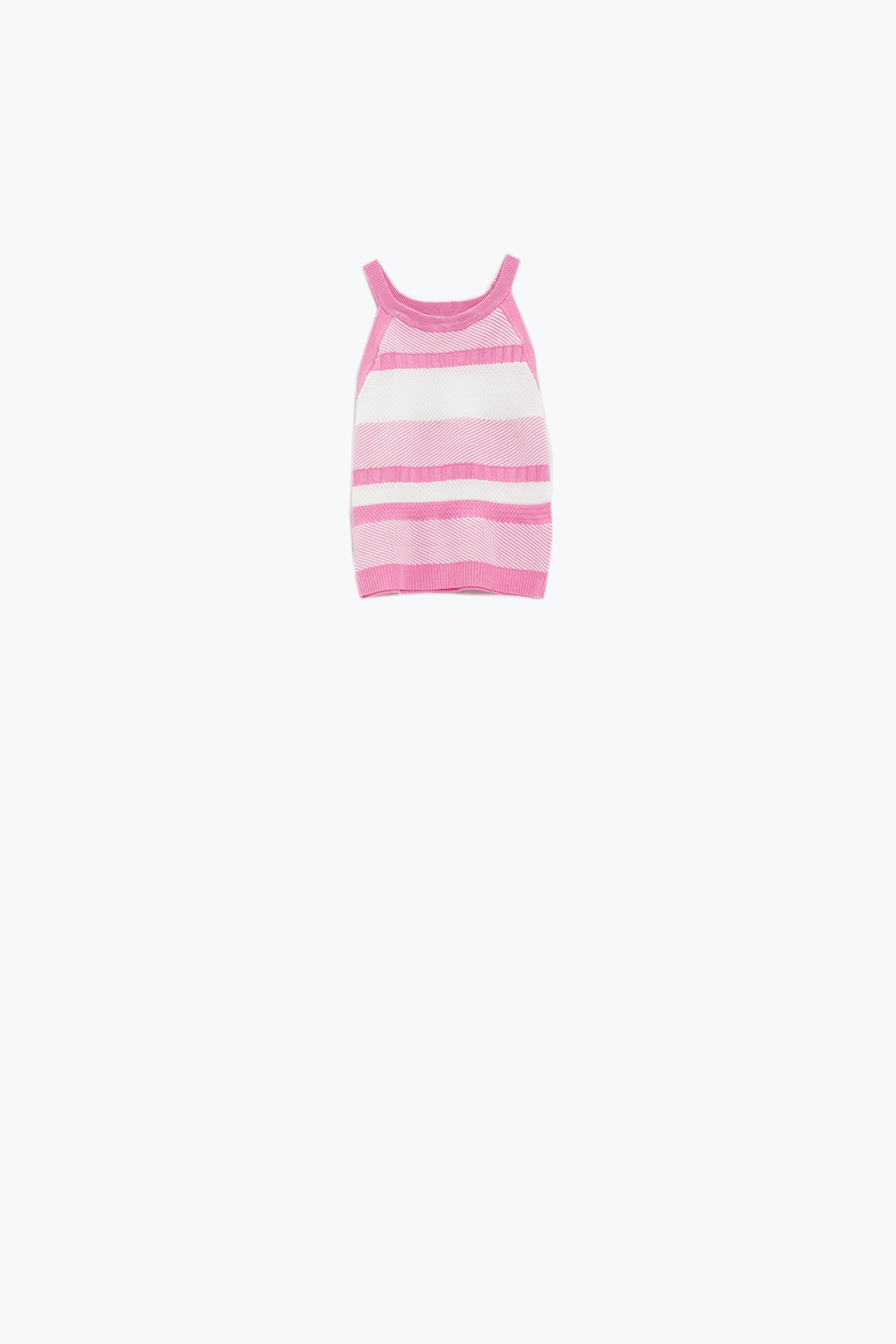 Camiseta de tirantes rosa con diseño de rayas en diferentes tejidos Camiseta de tirantes rosa con diseño de rayas en diferentes tejidos
