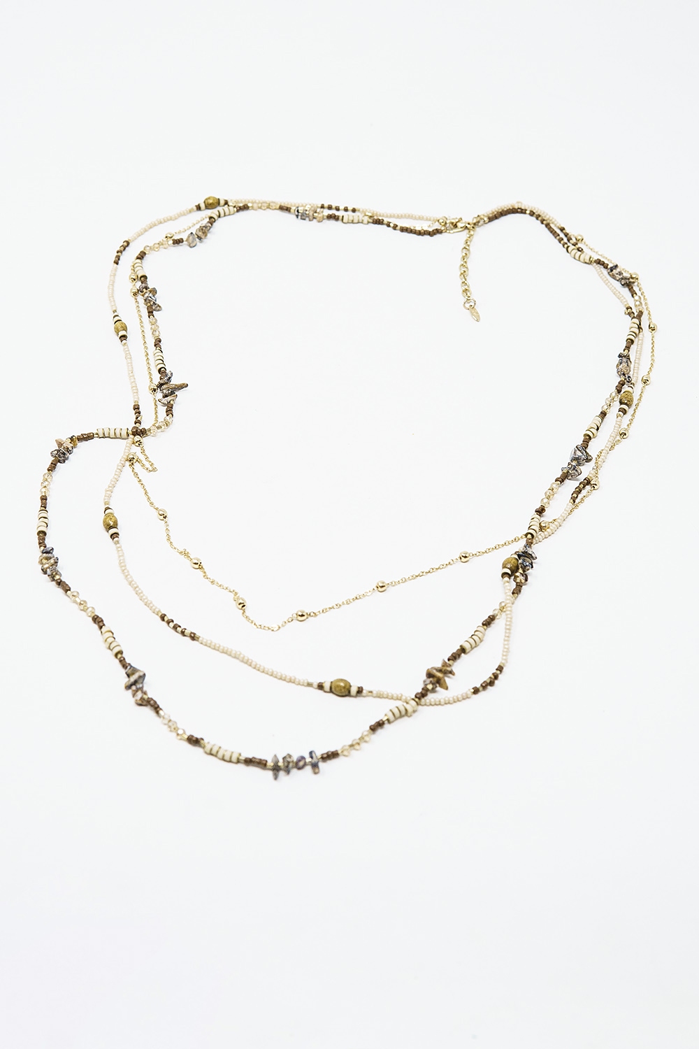 Collar 3 en 1 con diferentes tipos de cuentas