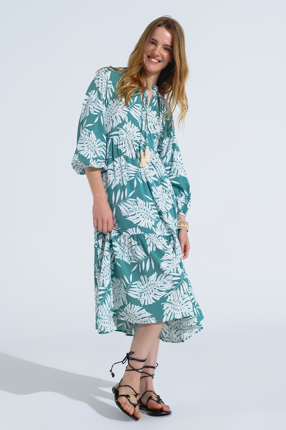 Maxi vestido boho con mangas globo y estampado de hojas en verde
